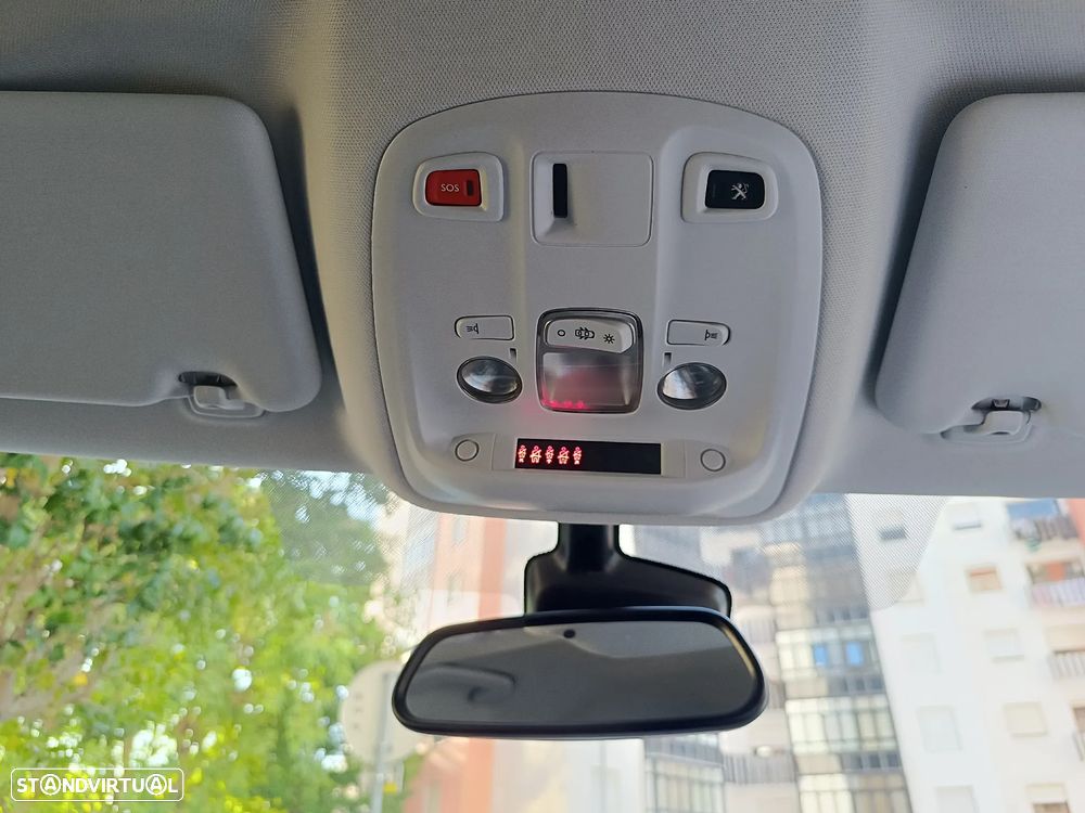 Peugeot 308 PureTech 130 GPF EAT8 Stop & Start Active Pack - 28