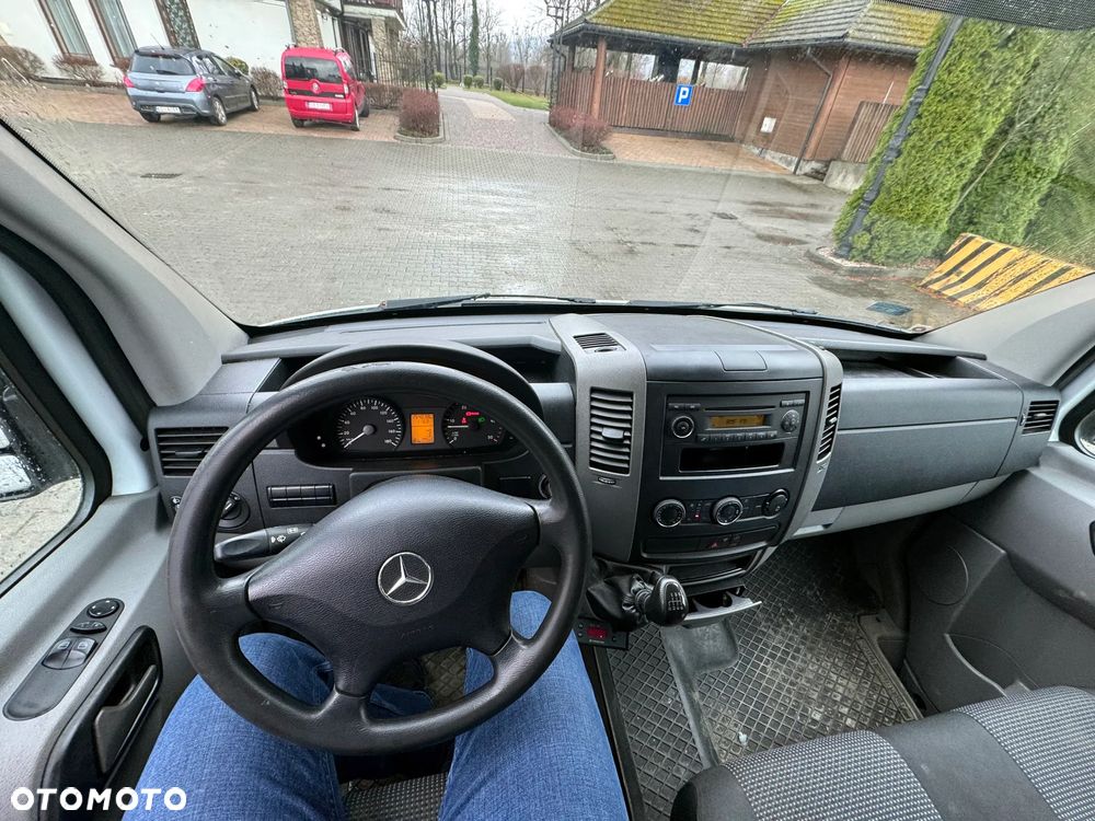Mercedes-Benz SPRINTER  3.0 V6 519 CHŁODNIA - 22