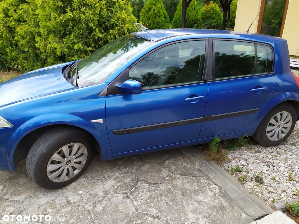 Renault Megane - 2
