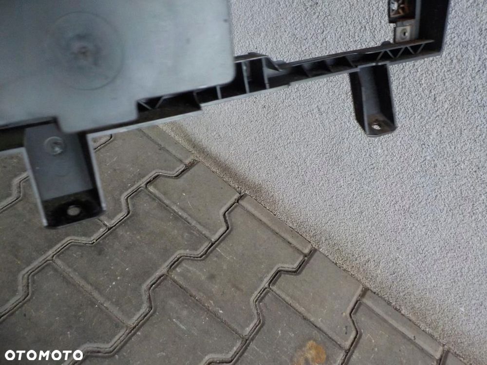 VW T4 96-98 PLASTIK DESKI KONSOLA ŚRODKOWA - 4