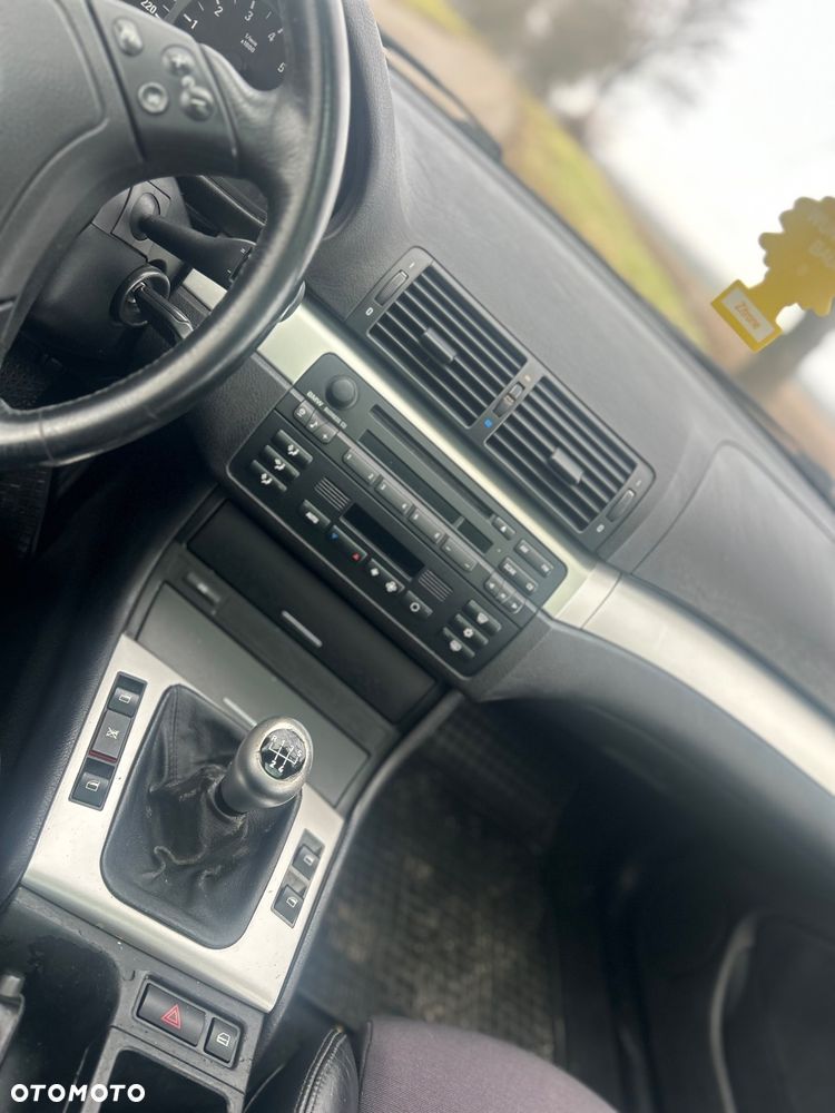 BMW Seria 3 328i - 9