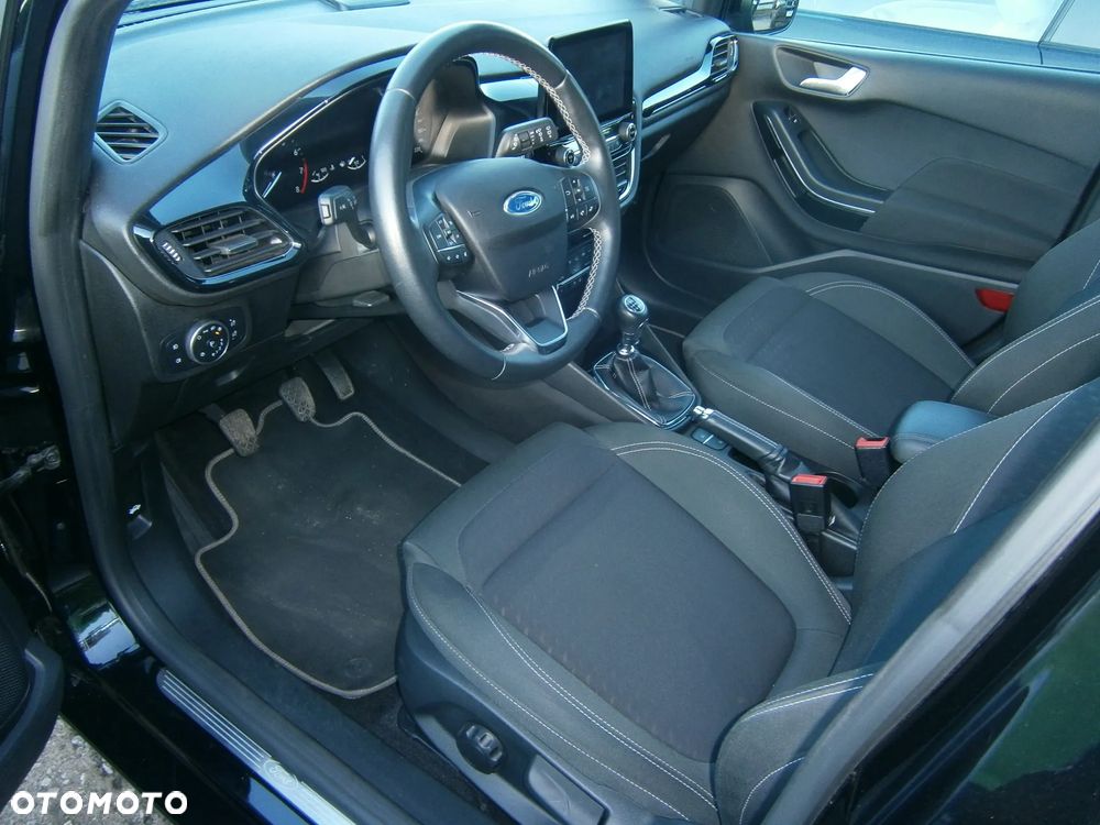 Ford Fiesta 1.0 EcoBoost S&S TITANIUM X - 10