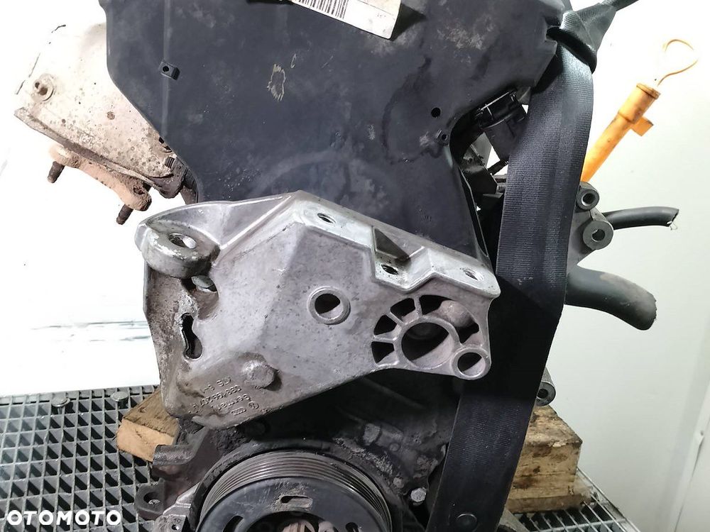 SILNIK AUDI A3 ( 8L1 ) 1.8  AGN - 7