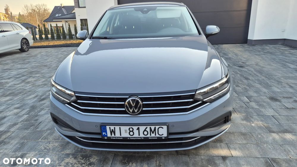 Volkswagen Passat 1.5 TSI EVO Business - 8