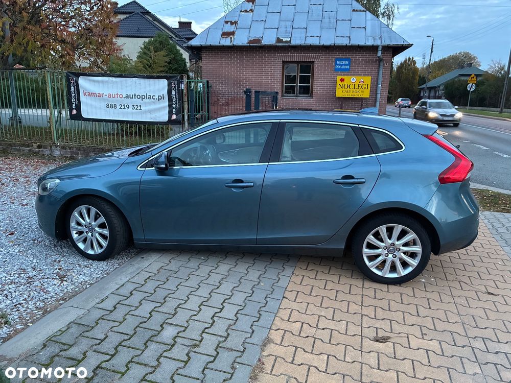 Volvo V40 D2 - 4