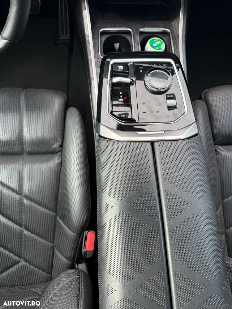 BMW Seria 7 - 20