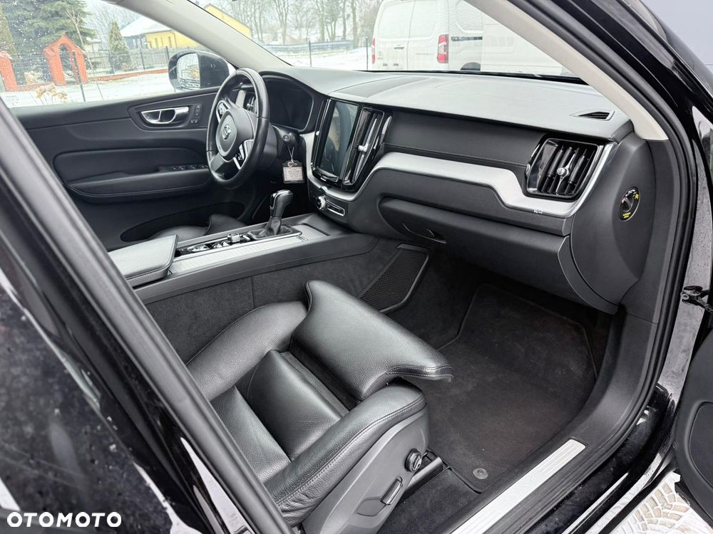 Volvo XC 60 D3 Inscription - 8