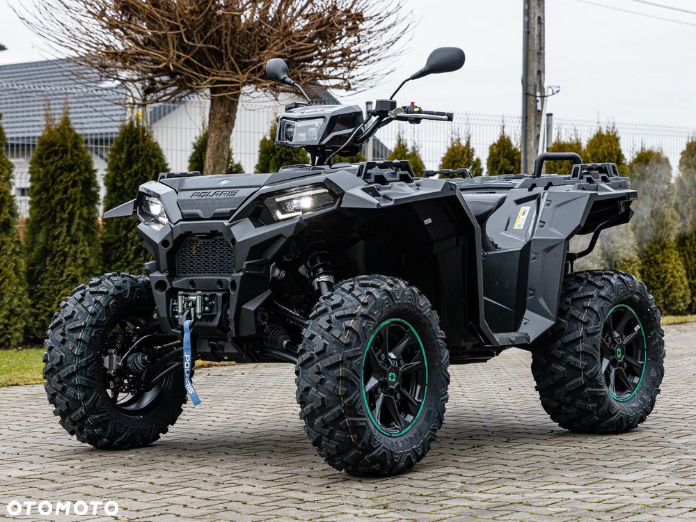 Polaris Sportsman - 1