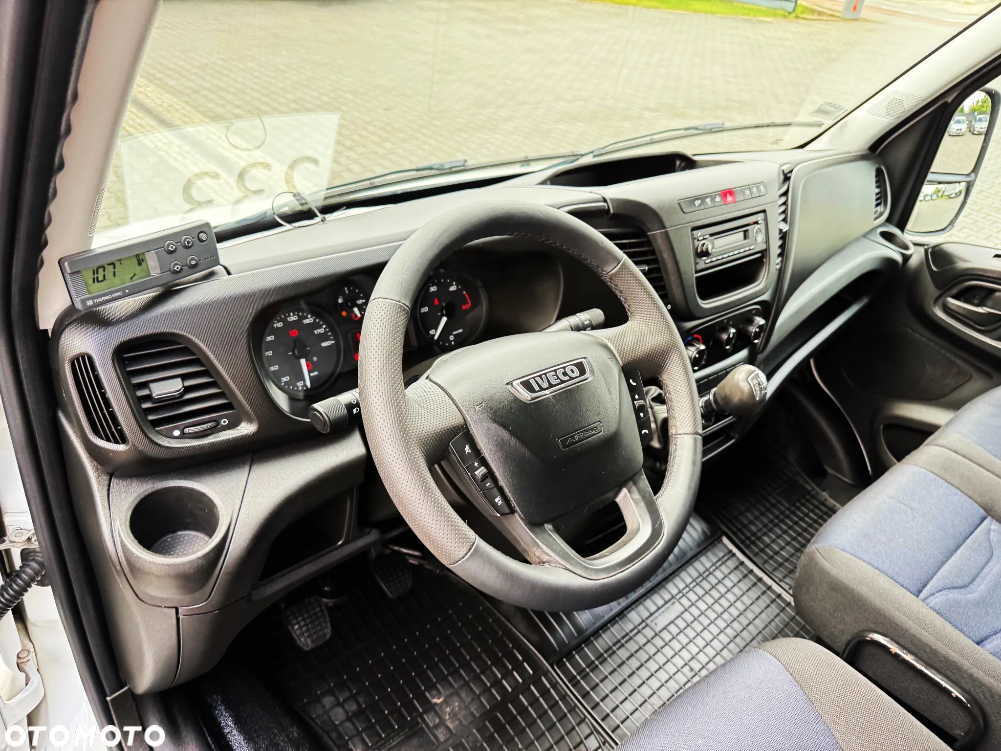 Iveco Daily 35S15 3.0 Diesel Kontener 3x Drzwi Chłodnia Izoterma ThermoKing 6ep Salon PL, - 6