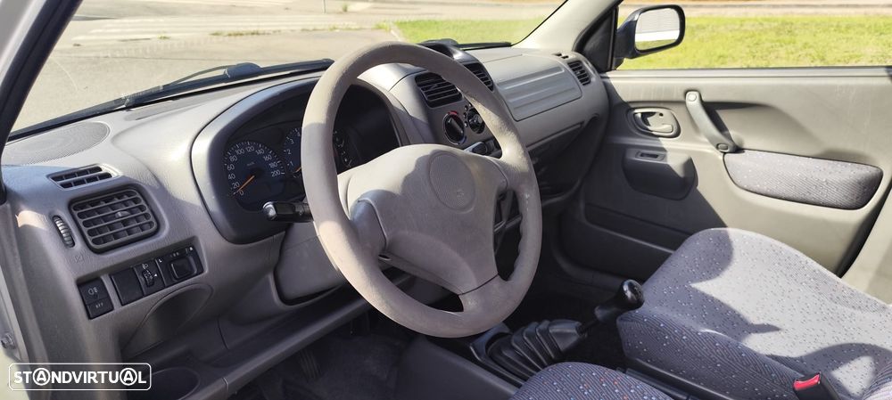 Suzuki Ignis 1.3 GL - 12