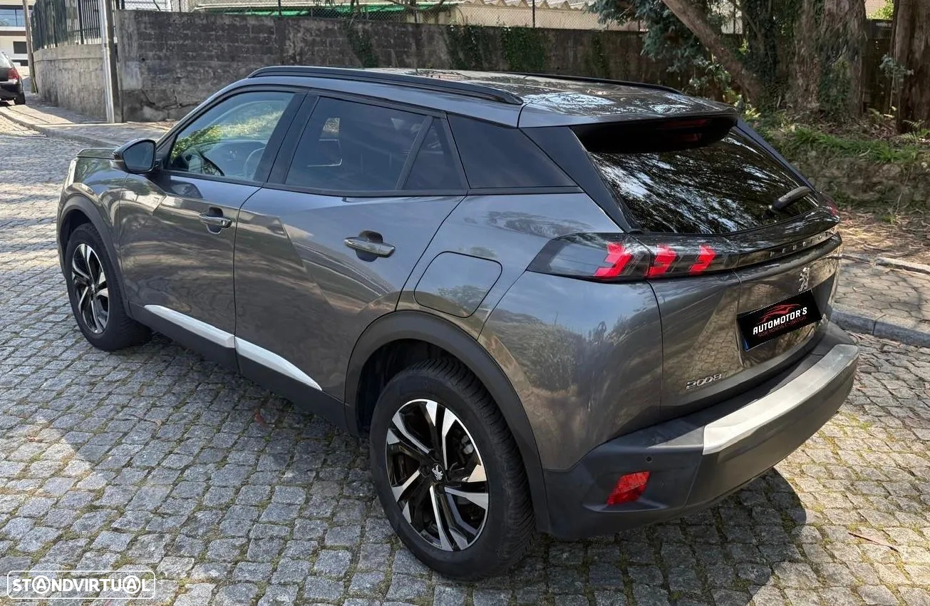 Peugeot 2008 1.5 BlueHDi Allure Pack EAT8 - 13