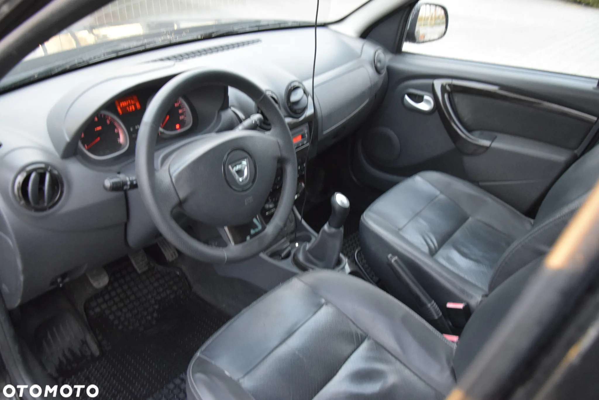 Dacia Duster 1.5 dCi Ambiance - 14