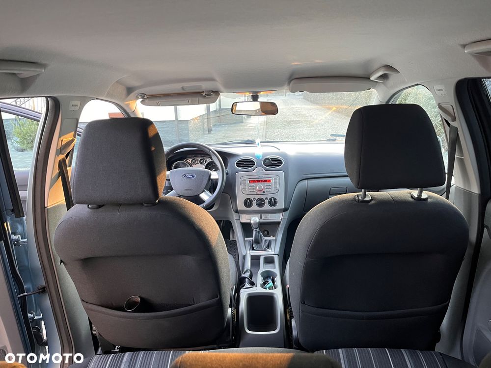 Ford Focus - 11