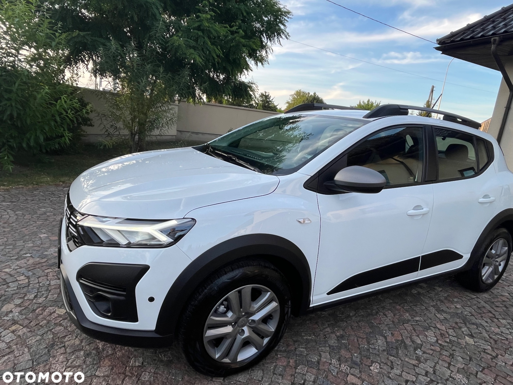 Dacia Sandero Stepway 1.0 TCe Expression CVT - 4