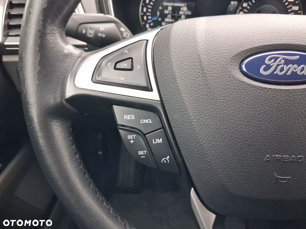 Ford Mondeo 1.5 EcoBoost Titanium - 34