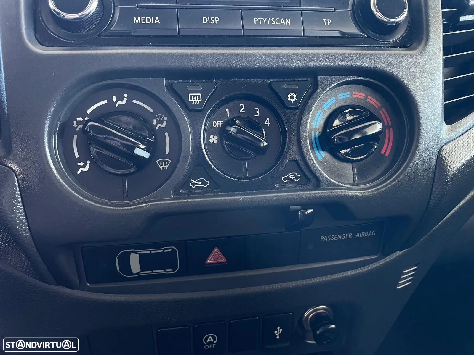 Mitsubishi L200 2.4 DI-D CD Invite 2WD - 13