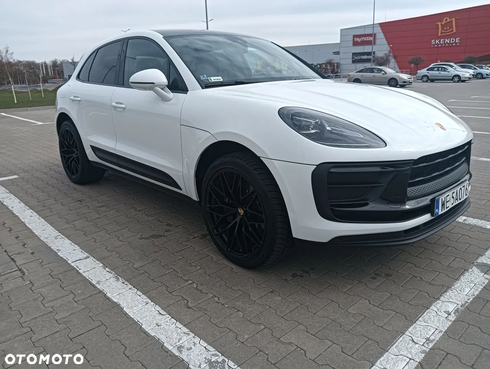 Porsche Macan Standard - 26