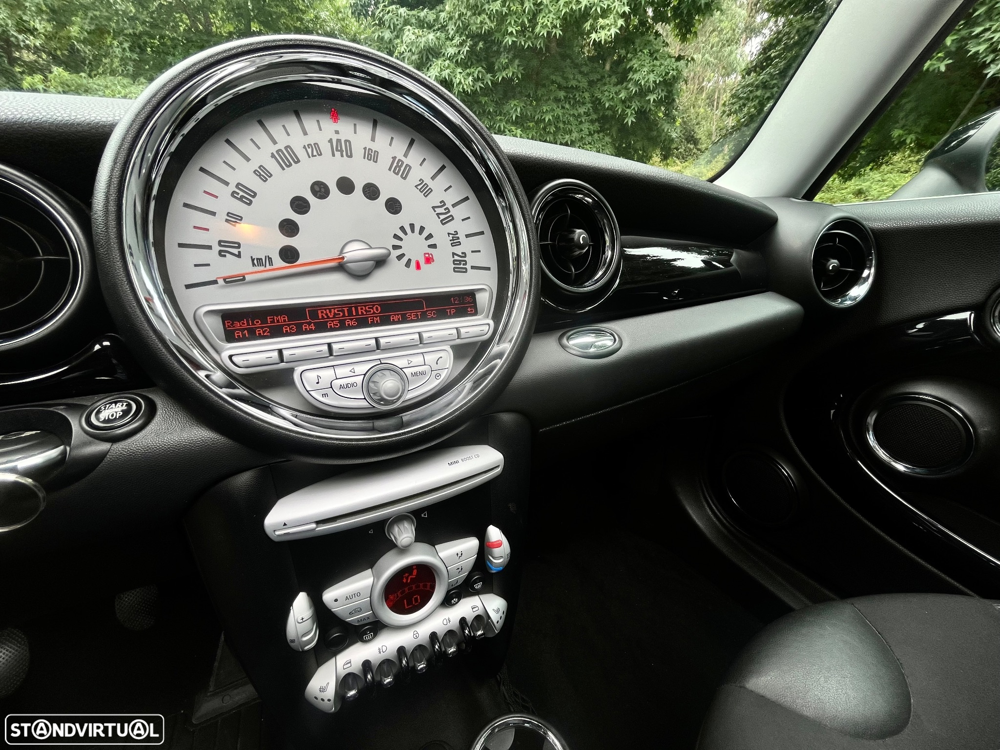 MINI 3 Portas Cooper D - 5