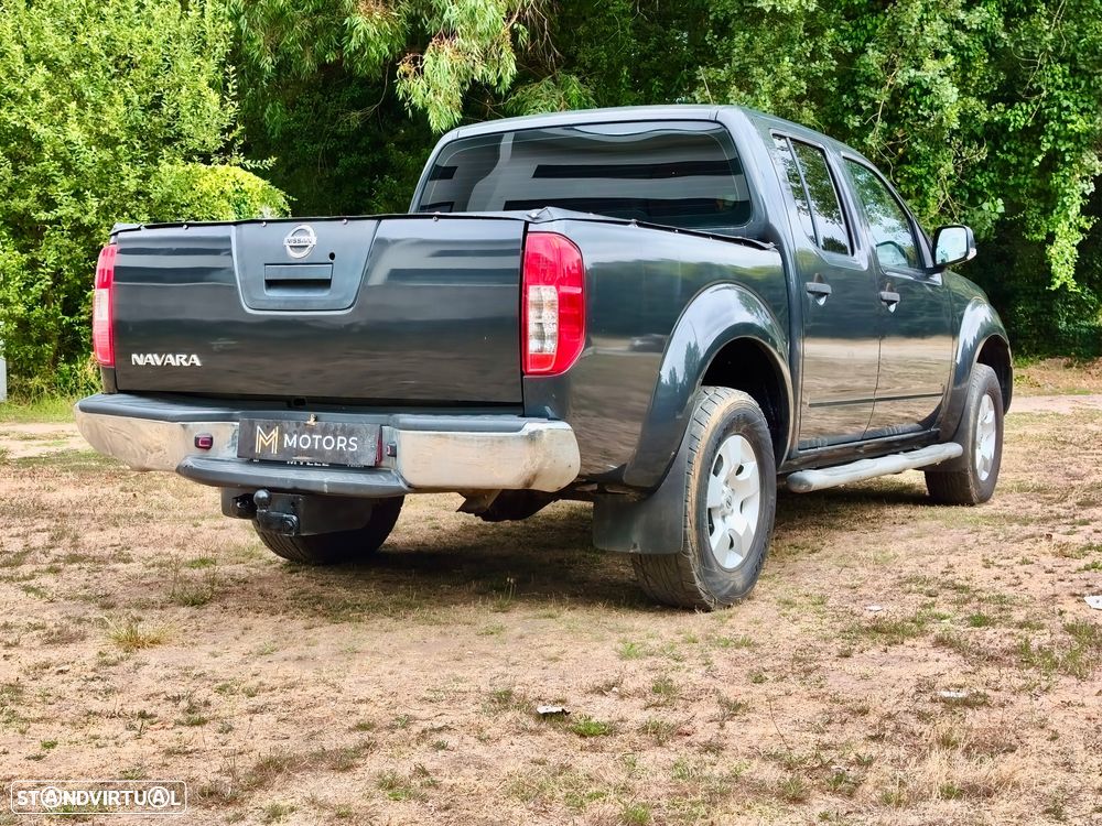 Nissan Navara 2.5 dCi CD LE - 27