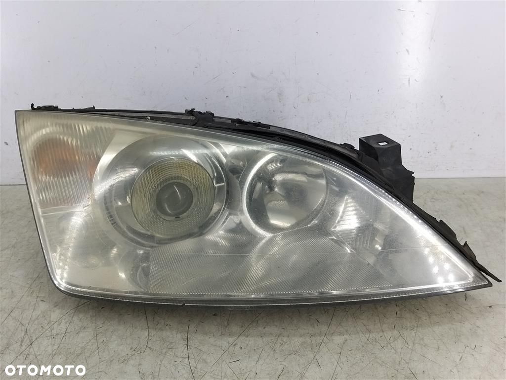 Reflektor lampa przód prawa Ford Mondeo MK3 XENON 2000-2006 1S71-13005-UC - 1
