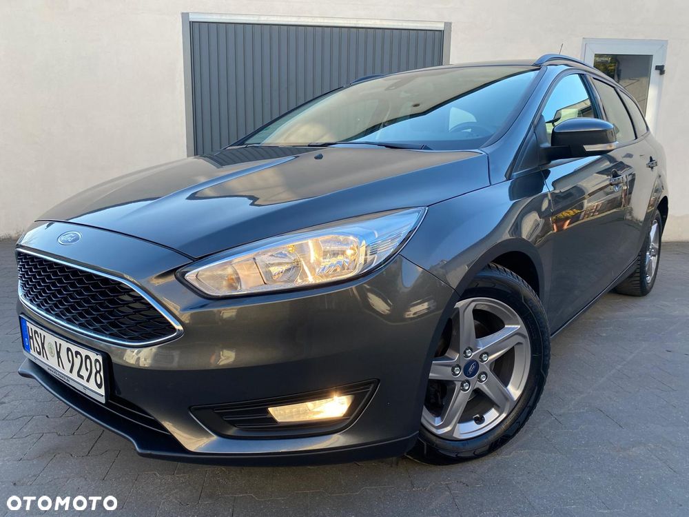 Ford Focus 1.0 EcoBoost Titanium - 3