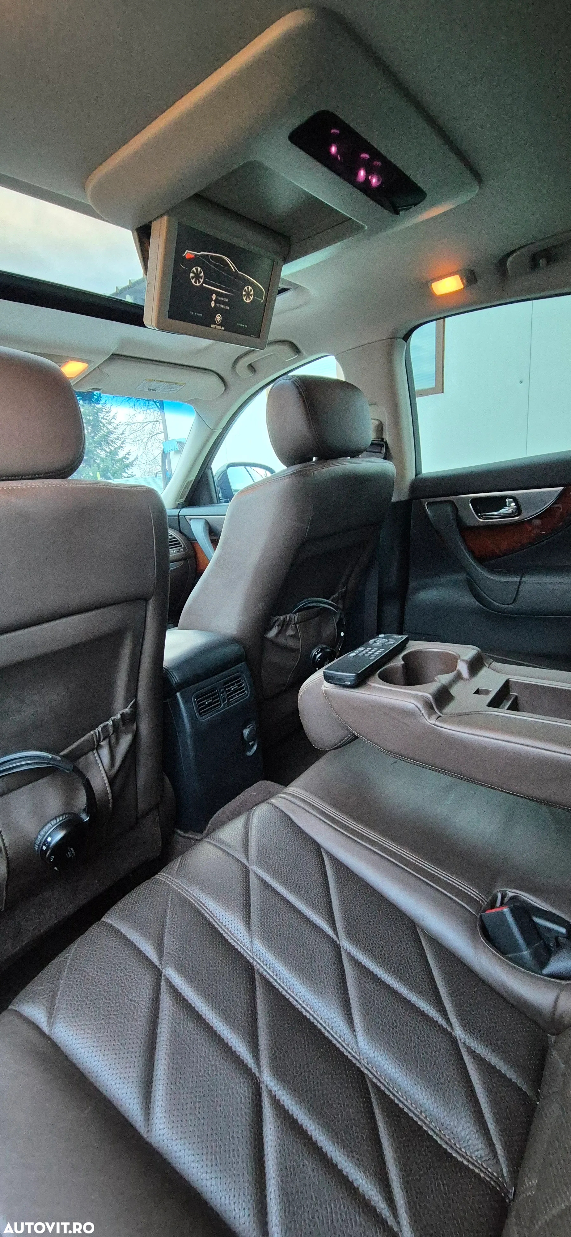 Infiniti FX 50 FX50 5.0L V8 S Premium AWD - 14