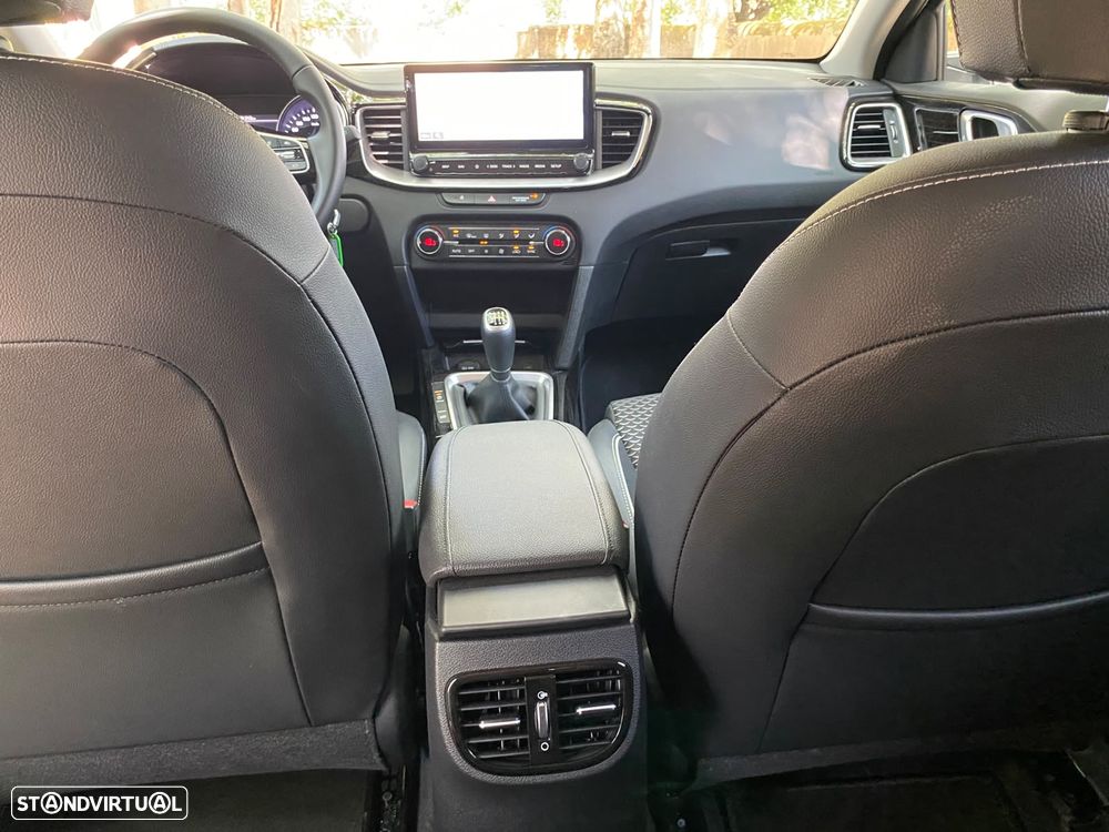 Kia XCeed 1.0 T-GDI Drive - 25