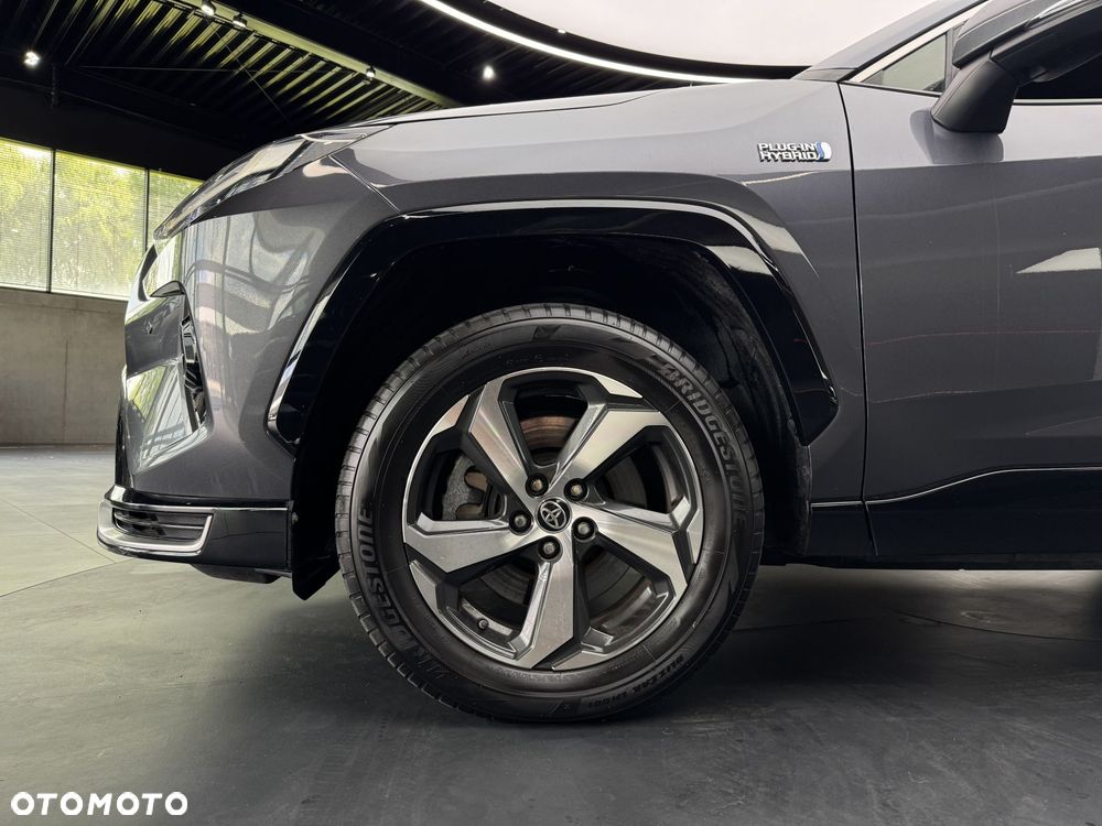 Toyota RAV4 - 22