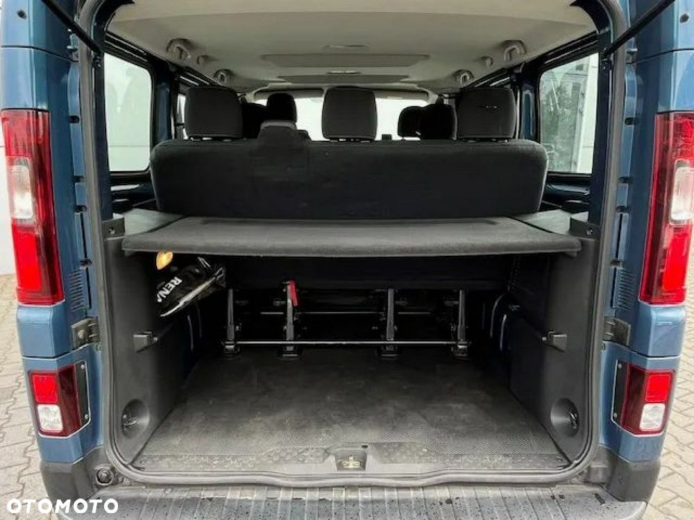 Renault Trafic - 15
