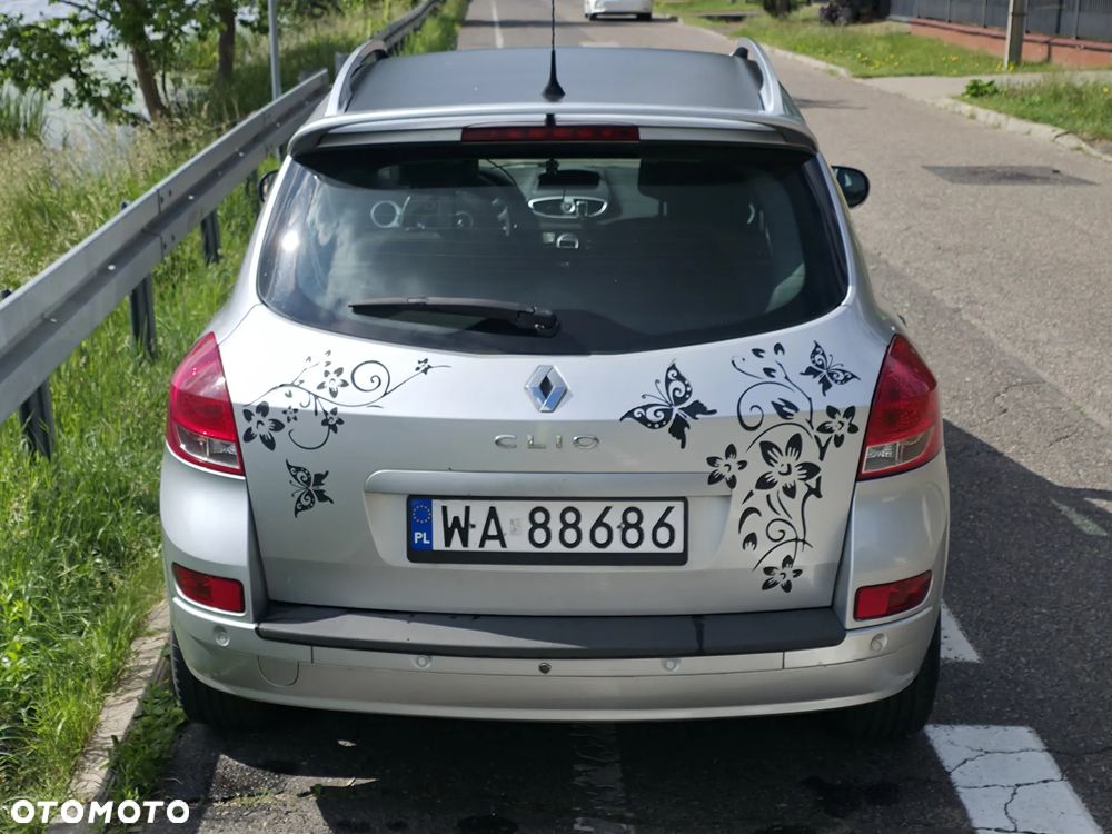 Renault Clio 1.6 16V Dynamique - 10