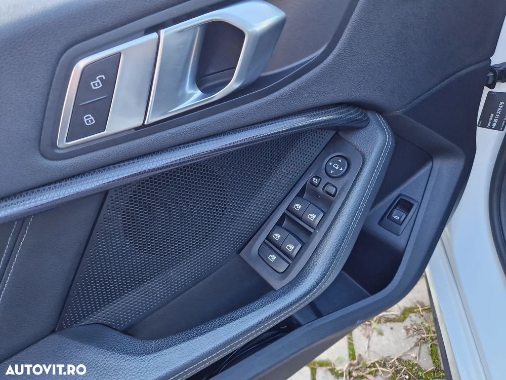 BMW M1 M135i xDrive AT - 18