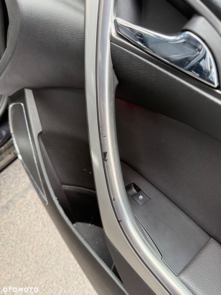Opel Astra 1.6 T Cosmo - 29