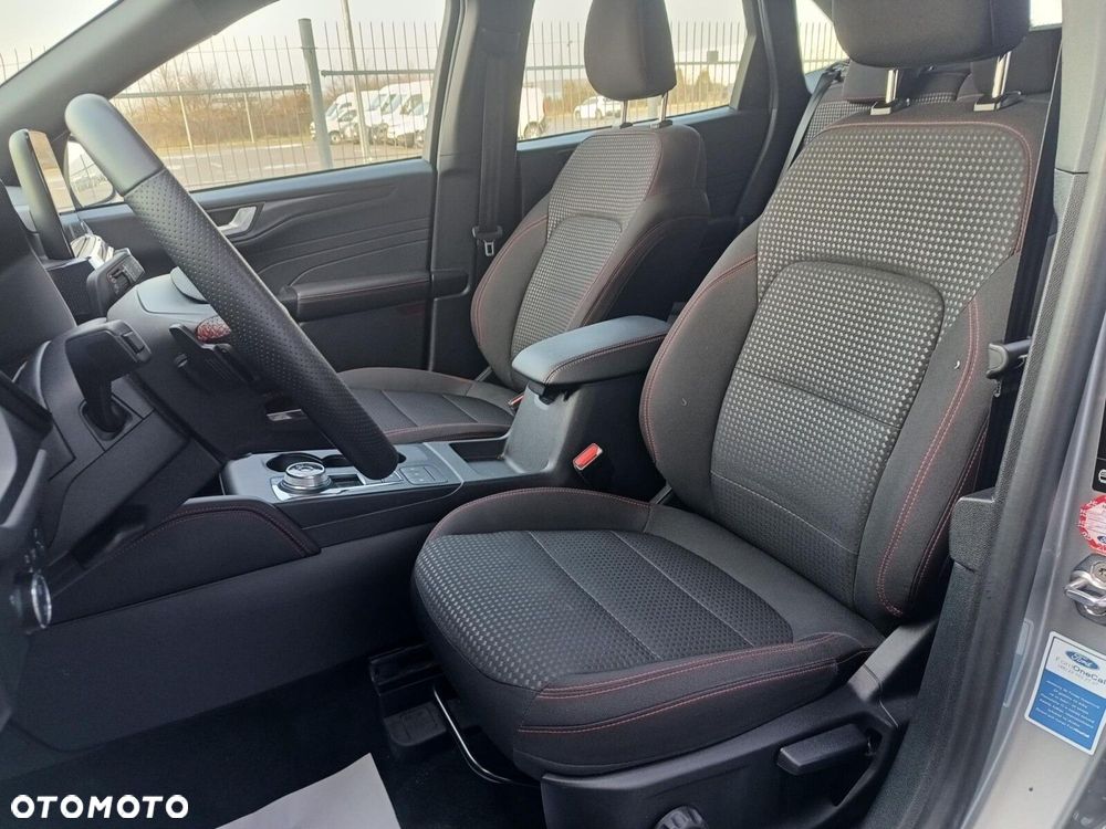 Ford Kuga 2.0 EcoBlue AWD ST-Line - 13