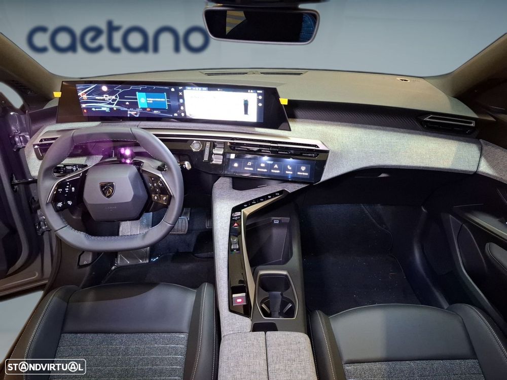 Peugeot e-5008 73 kWh Allure — fotografia 13