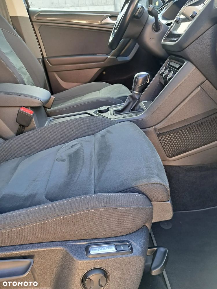 Volkswagen Tiguan Allspace - 19