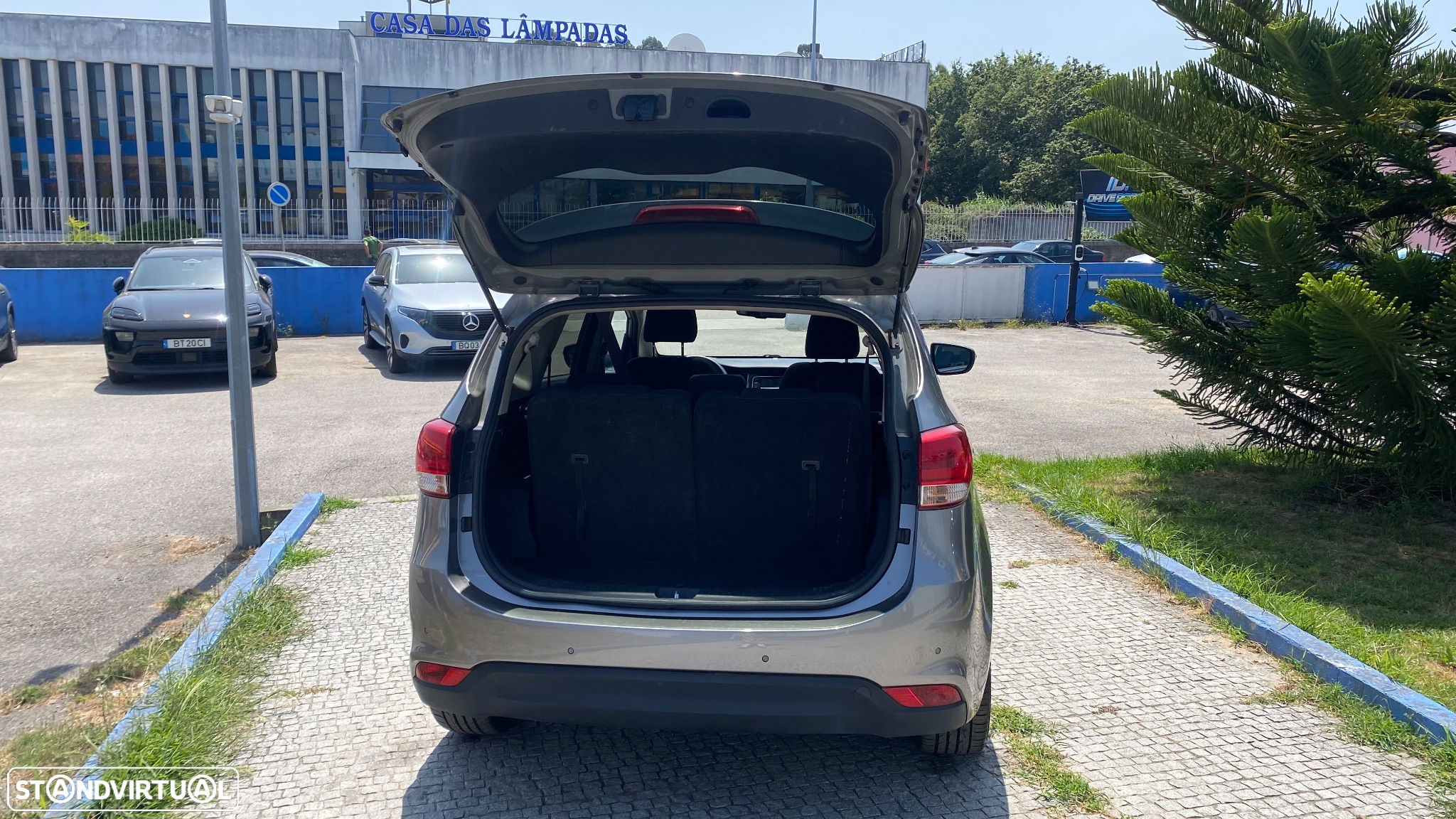 Kia Carens 1.7 CRDi ISG TX - 9