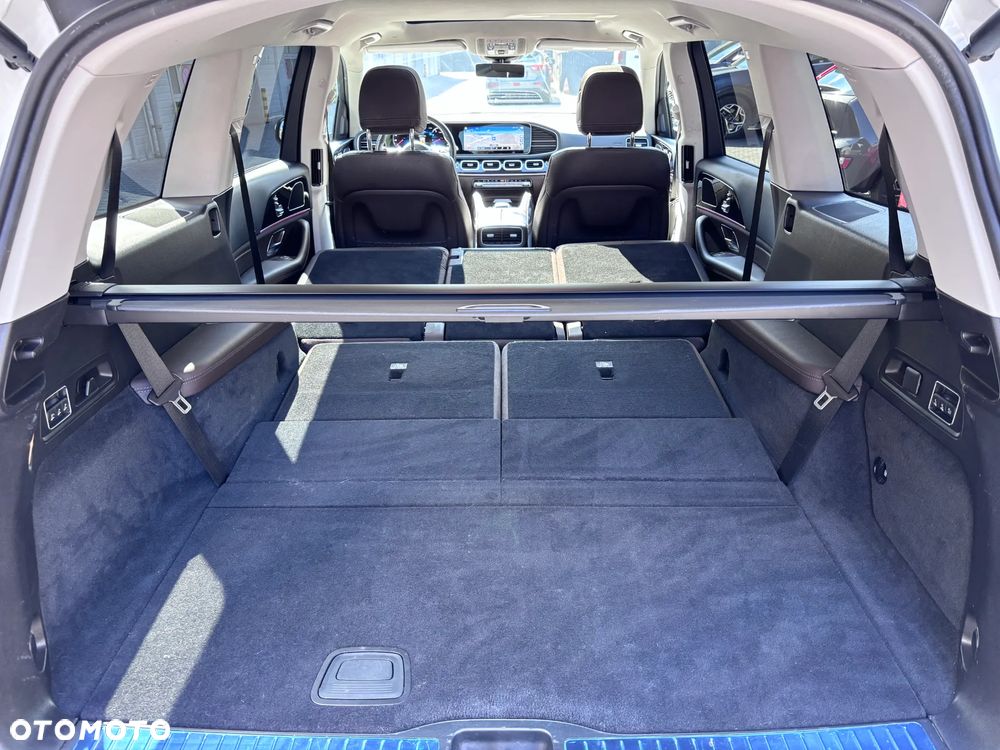 Mercedes-Benz GLS - 37