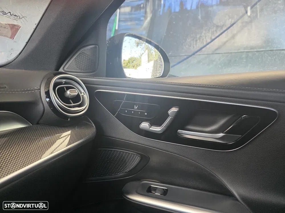 Mercedes-Benz C 300 e AMG Line - 4