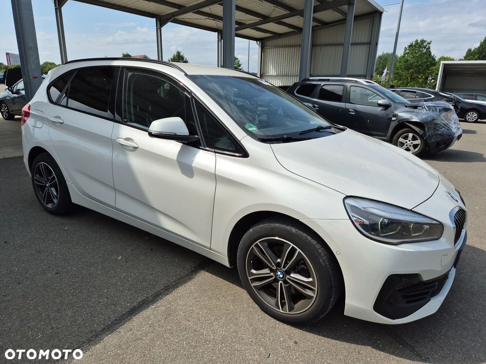 BMW Seria 2 218d Sport Line - 1
