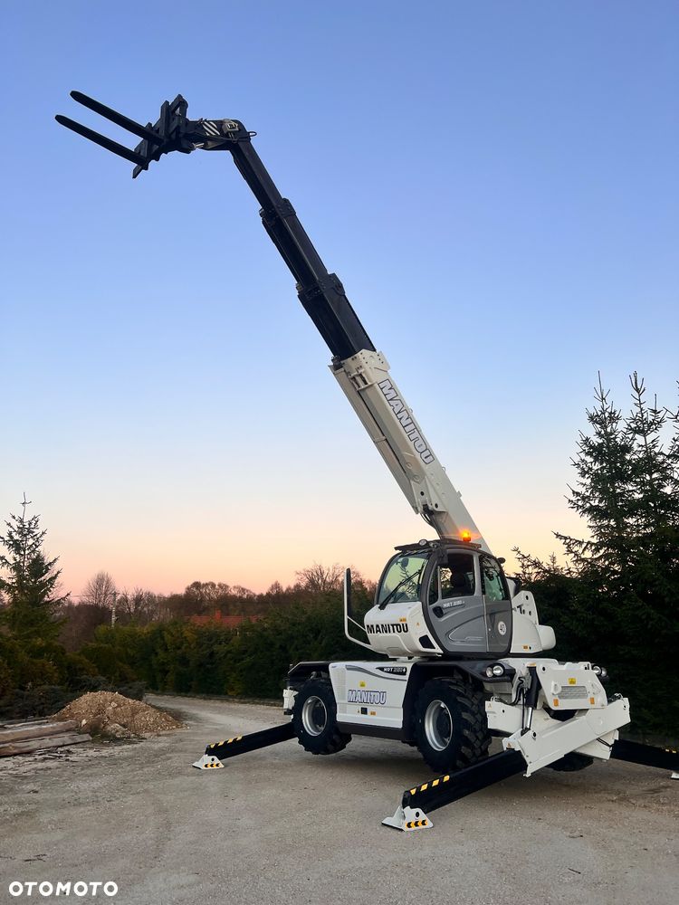 Manitou 2150 Mrt MANITOU ŁADOWARKA TELESKOPOWA Roto  widły kosz PILOT do sterowania  2016/17 1840 2540 2550 kolor od nowości biały Mercedes silnik - 27