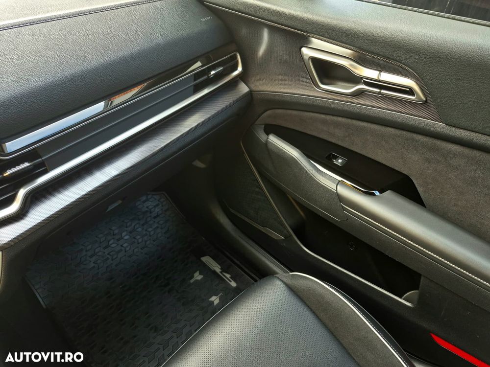 Kia Sportage 1.6T-GDI Hybrid 2WD Aut. GT-Line - 27