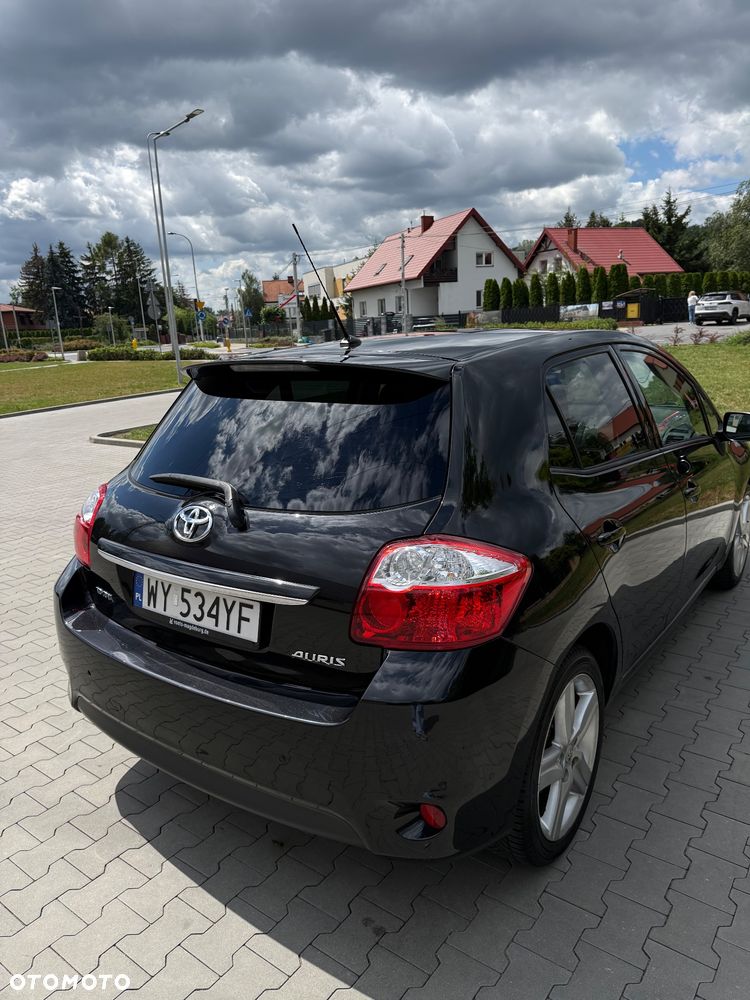 Toyota Auris 2.0 D-4D - 3