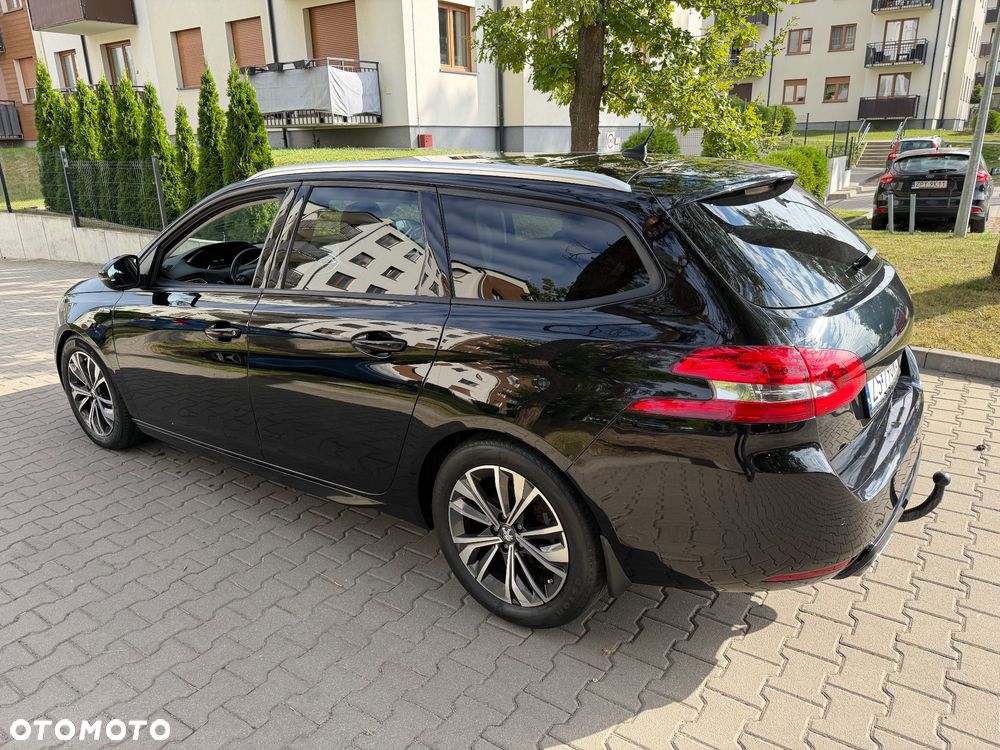 Peugeot 308 - 3