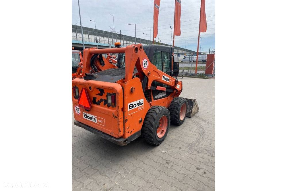 Bobcat S530 - 9