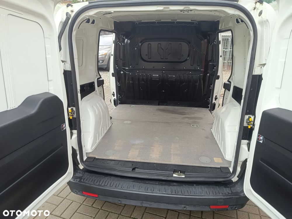 Fiat Doblo - 21