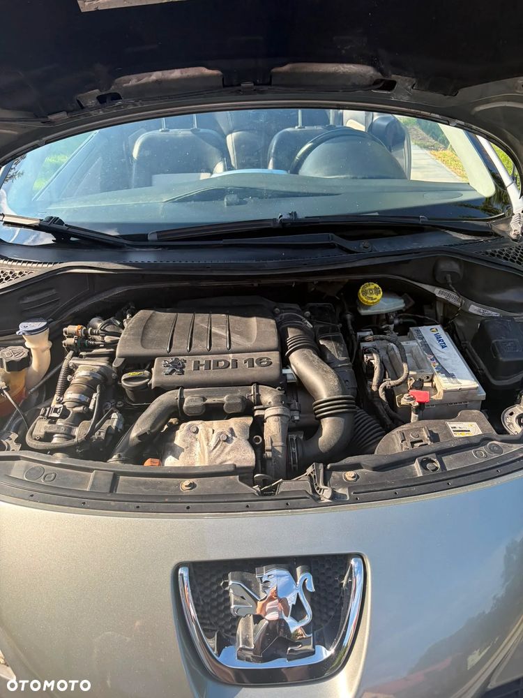 Peugeot 207 CC 1.6 HDi Premium - 8