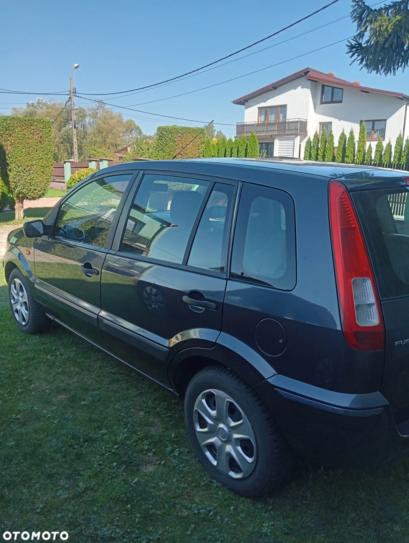 Ford Fusion 1.4 Ambiente - 4