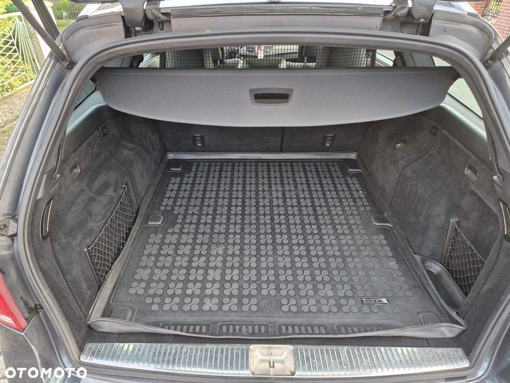 Mercedes-Benz Klasa E 220 T CDI 7G-TRONIC Avantgarde - 7