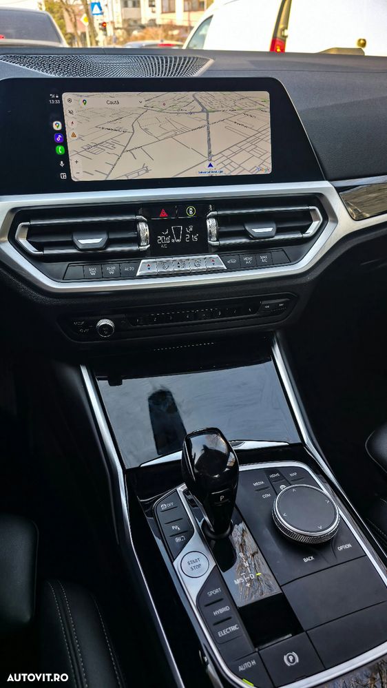 BMW Seria 3 330e Aut. Advantage - 12