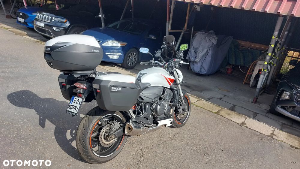 Honda Hornet - 5